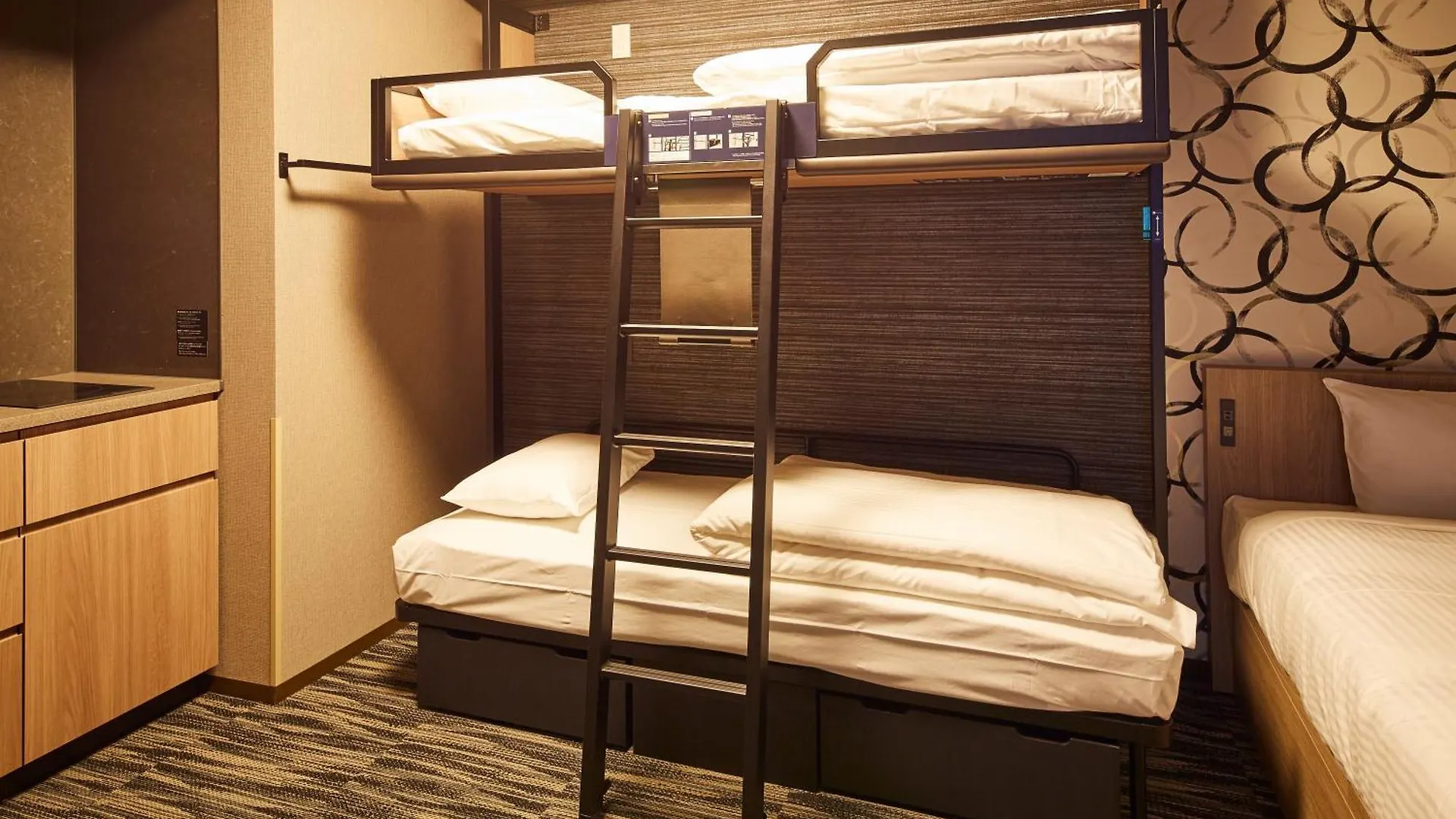 **** Aparthotel Monday Apart Premium Akihabara Tokyo Japan